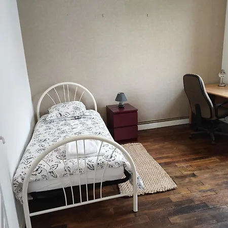 Beau F3 Proche Hopital Central, Thermal