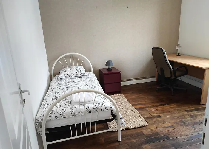 Beau F3 Proche Hôpital Central, Thermal